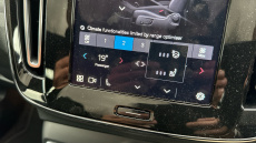 Volvo EC40 175kW Plus 69kWh 5dr Auto Electric Estate